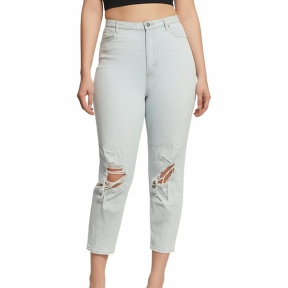 WILD FABLE Jeans Womens Light‎ Wash Blue Highest Rise Mom Ripped